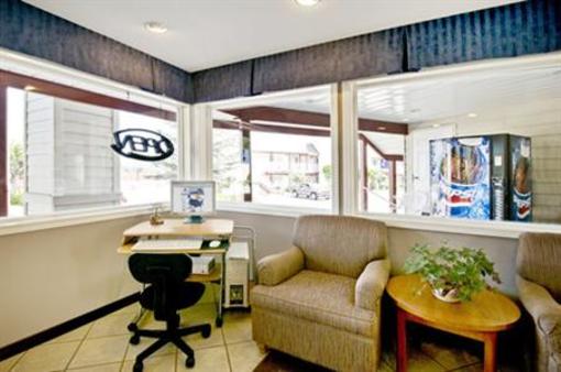 фото отеля Canadas Best Value Princeton Inn & Suites