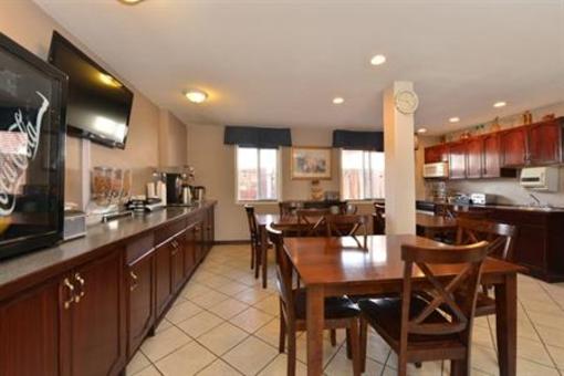 фото отеля Canadas Best Value Princeton Inn & Suites