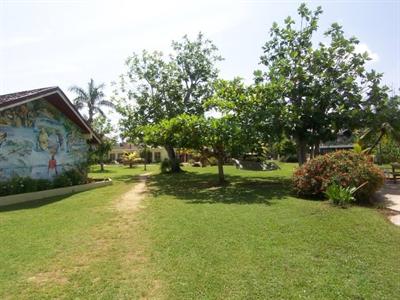 фото отеля The Yellow Bird Resort Negril