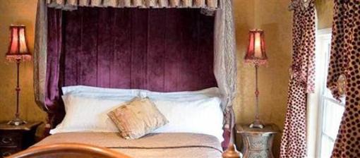 фото отеля Black Lion Hotel & Restaurant Long Melford