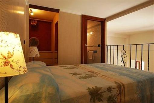 фото отеля Residence Appartamenti Mergellina