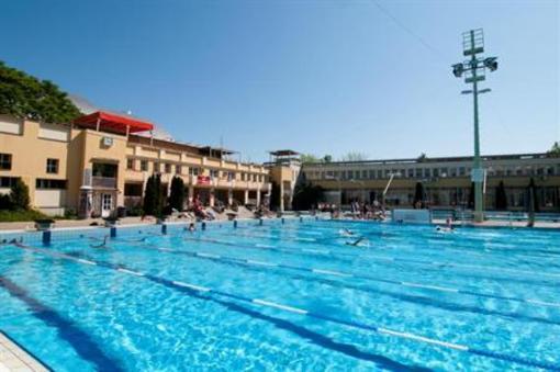 фото отеля Csaszar Hotel