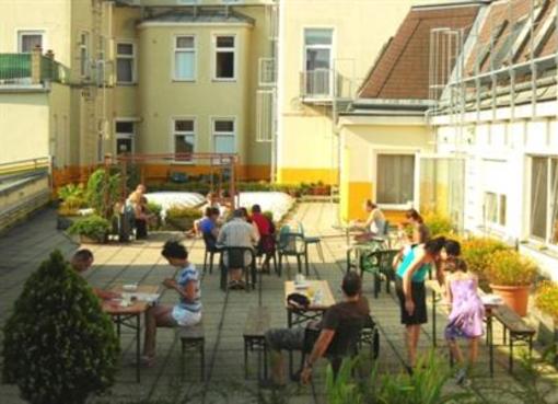 фото отеля Hotel in Hernals