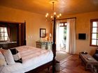 фото отеля Avondrood Guest House Franschhoek