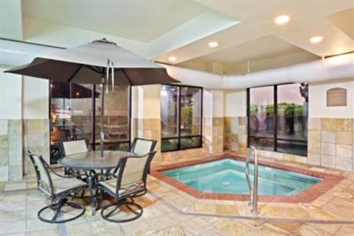 фото отеля Holiday Inn Express Tacoma
