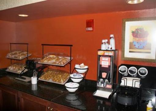 фото отеля Comfort Inn Airport Warwick (Rhode Island)