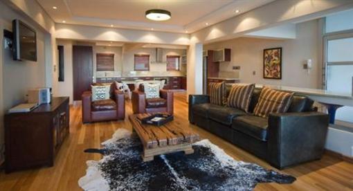 фото отеля Bantry Beach Luxury Suites