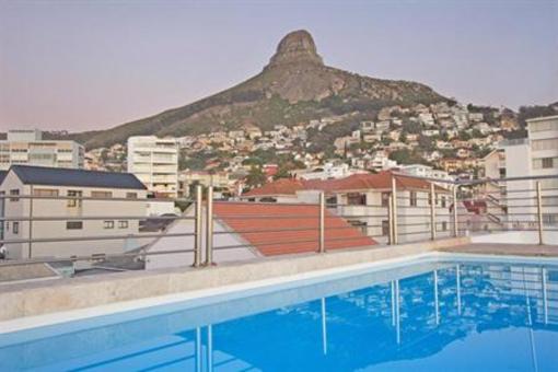 фото отеля Bantry Beach Luxury Suites