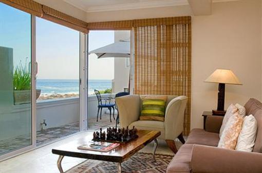 фото отеля Bantry Beach Luxury Suites
