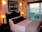 фото отеля Bantry Beach Luxury Suites