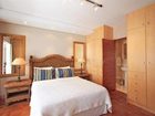 фото отеля Bantry Beach Luxury Suites