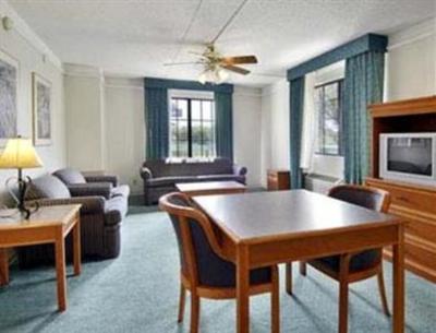 фото отеля Days Inn Tampa Port of Tampa Ybor City