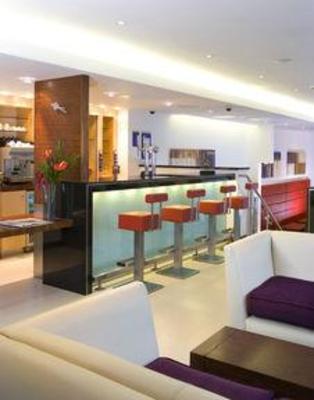фото отеля Holiday Inn Express London Golders Green North