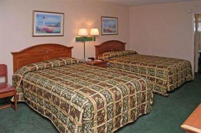 фото отеля Howard Johnson Inn Tampa Ybor City