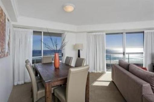 фото отеля Mint Coolangatta Points North Apartments