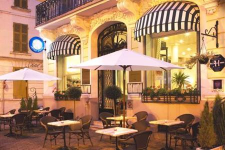 фото отеля Les Nations Hotel Vichy