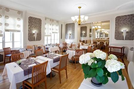 фото отеля Les Nations Hotel Vichy