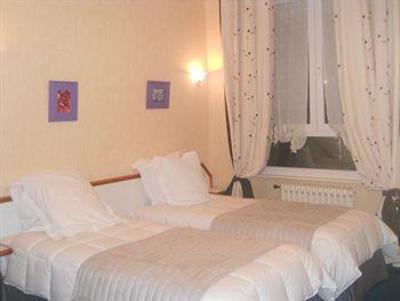 фото отеля BRIT HOTEL LES CAMELIAS