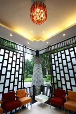 фото отеля Royal Orchid Resort