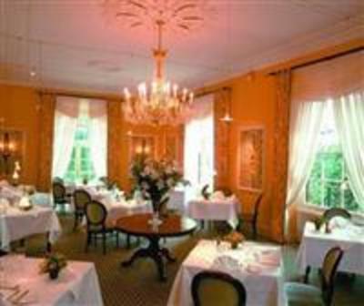 фото отеля Arundell Arms Hotel