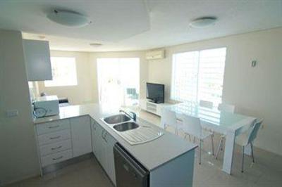 фото отеля Platinum Bargara Apartments