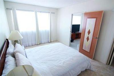 фото отеля Platinum Bargara Apartments