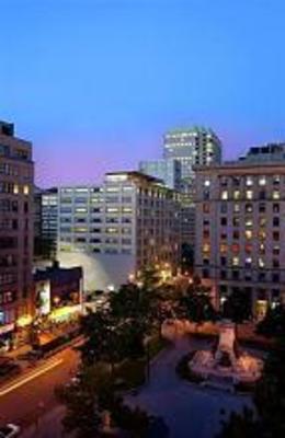 фото отеля Le Square Phillips Hotel & Suites