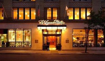 фото отеля Le Square Phillips Hotel & Suites