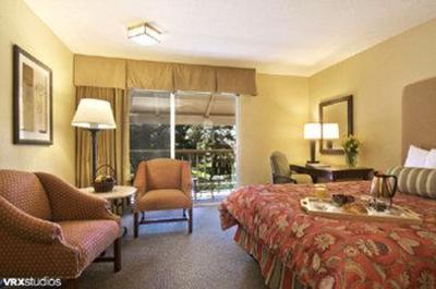 фото отеля BEST WESTERN PLUS Half Moon Bay Lodge