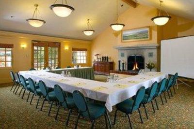фото отеля BEST WESTERN PLUS Half Moon Bay Lodge