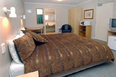 фото отеля BEST WESTERN 555 On Bayview
