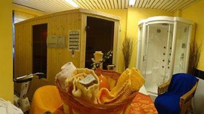 фото отеля Hotel Weisses Haus