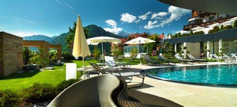 фото отеля Hotel Sonnhof St. Johann im Pongau