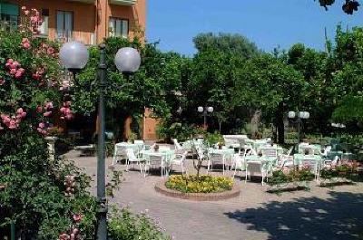 фото отеля Hotel Girasole