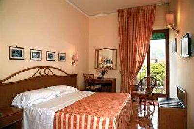 фото отеля Hotel Girasole