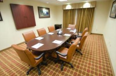 фото отеля BEST WESTERN Castlerock Inn & Suites