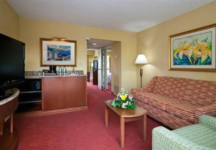 фото отеля Marriott Suites Clearwater Beach on Sand Key