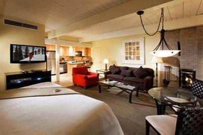 фото отеля Aspen Square Hotel