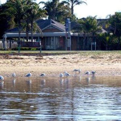 фото отеля BEST WESTERN Coastal Waters Motor Inn