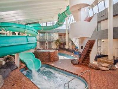 фото отеля Travelodge Hotel Saskatoon