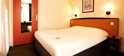 фото отеля Hotel Campanile Lyon Centre - Berges du Rhone