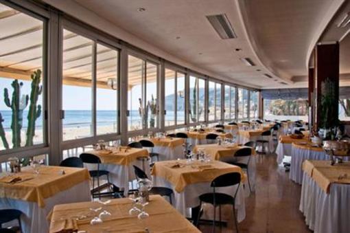 фото отеля Tirreno Hotel Spotorno