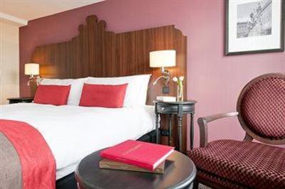 фото отеля Hotel Corona - Hampshire Classic
