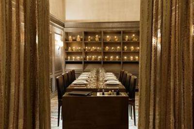фото отеля Hotel Corona - Hampshire Classic