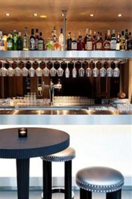 фото отеля Hotel Corona - Hampshire Classic