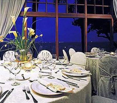фото отеля The Grove Isle Hotel & Spa