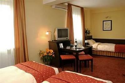 фото отеля Ascot Hotel Krakow