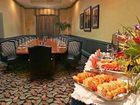 фото отеля Embassy Suites Miami International Airport