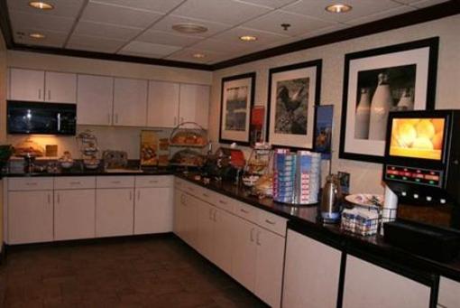 фото отеля Hampton Inn and Suites Bethlehem