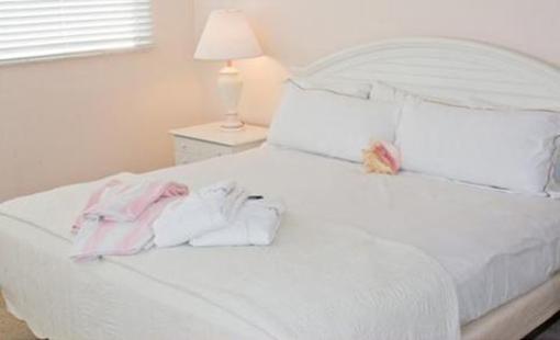 фото отеля Pink Shell Beach Resort & Spa
